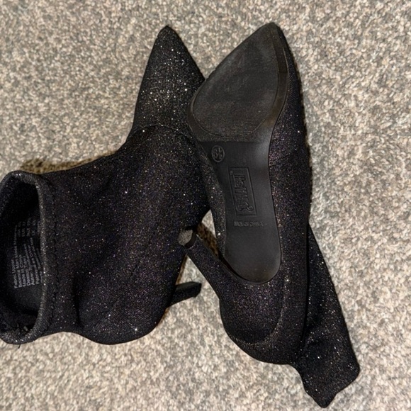 Brash Spicy Sparkle sock booties in black with a pointed toe and stiletto heel - Picture 4 of 11